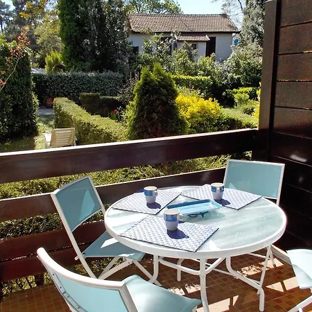 Le Hameau Du Parc アパート ロワイヤン